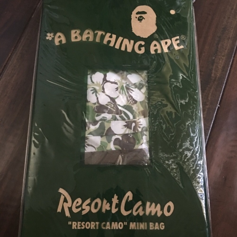 Bape mini pill backpack Hawaiin Camo